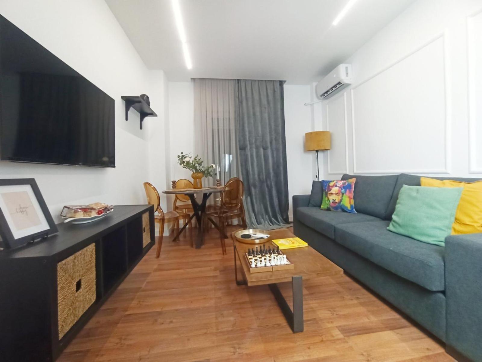 Down Town Luxurious Apartments 6 Alexandroúpolis Ngoại thất bức ảnh